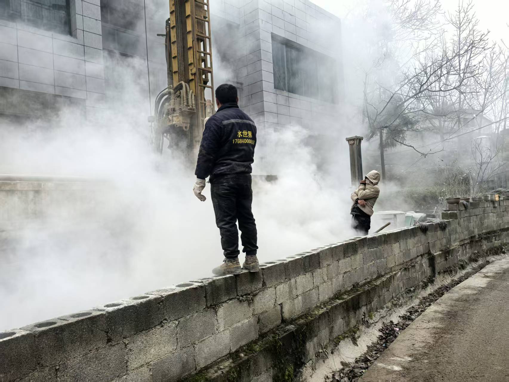 ���ֳ�ʩ��